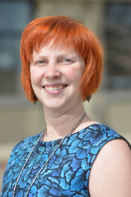 Gladden, Jessica - Headshot